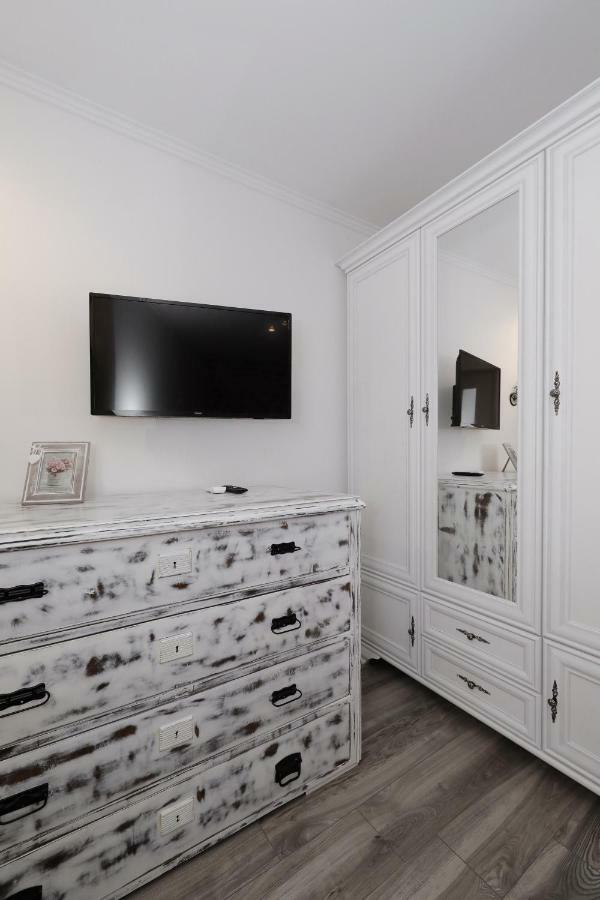 Pave Apartment Zadar Bagian luar foto
