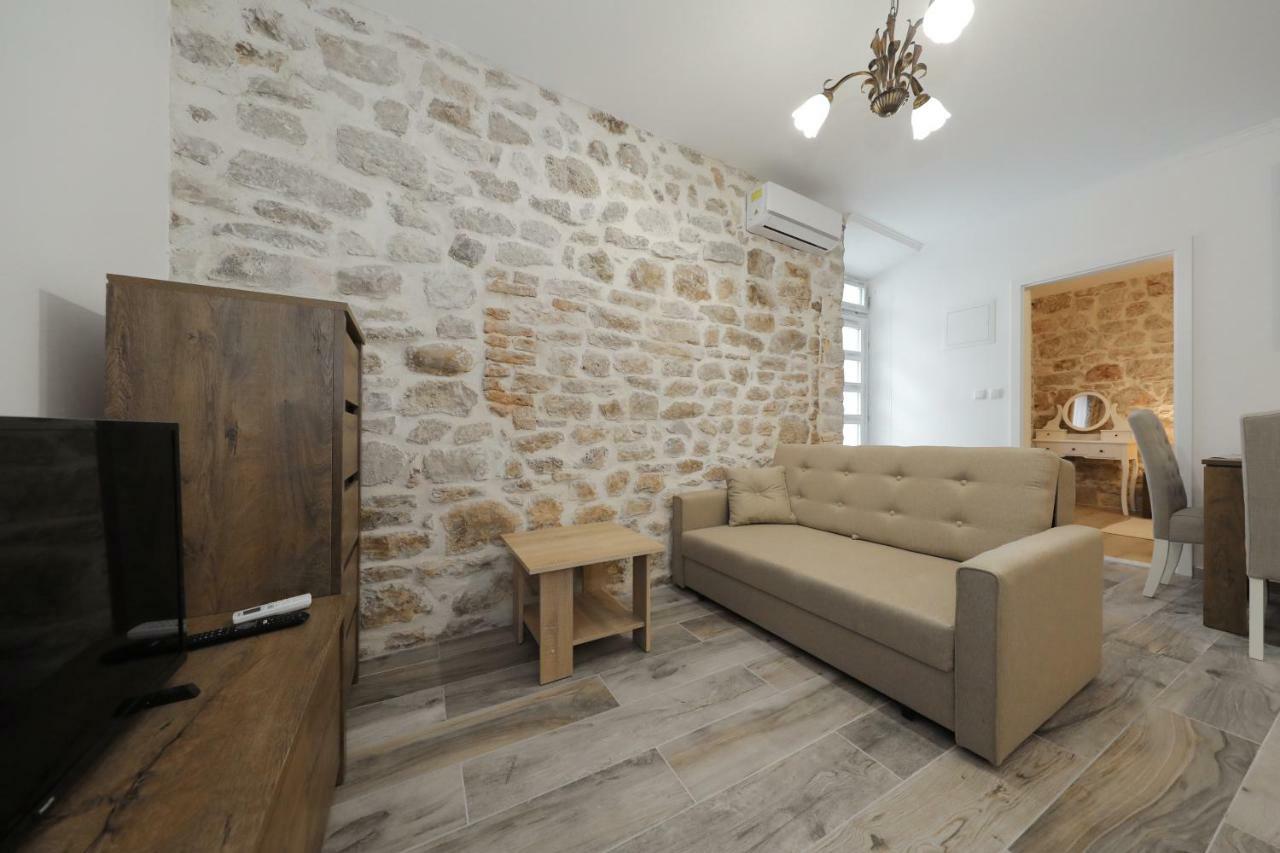 Pave Apartment Zadar Bagian luar foto