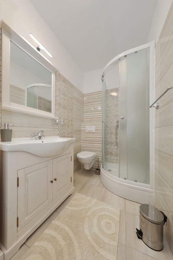 Pave Apartment Zadar Bagian luar foto